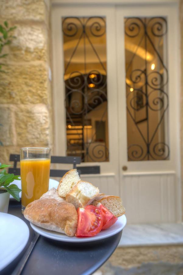 Cute And Modern Duplex Apartment In Ideal Location Rcas1-1 Valletta Eksteriør billede