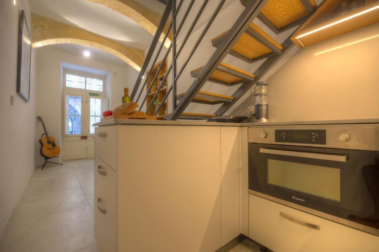 Cute And Modern Duplex Apartment In Ideal Location Rcas1-1 Valletta Eksteriør billede